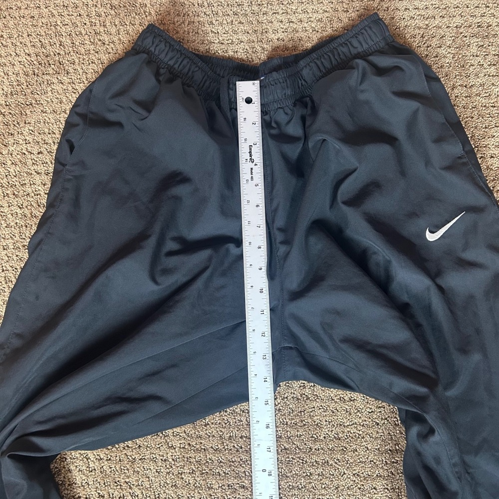 Nike Track Pants Mens XL Black Windbreaker Mesh Lined Swoosh Athletic - Picture 3 of 10